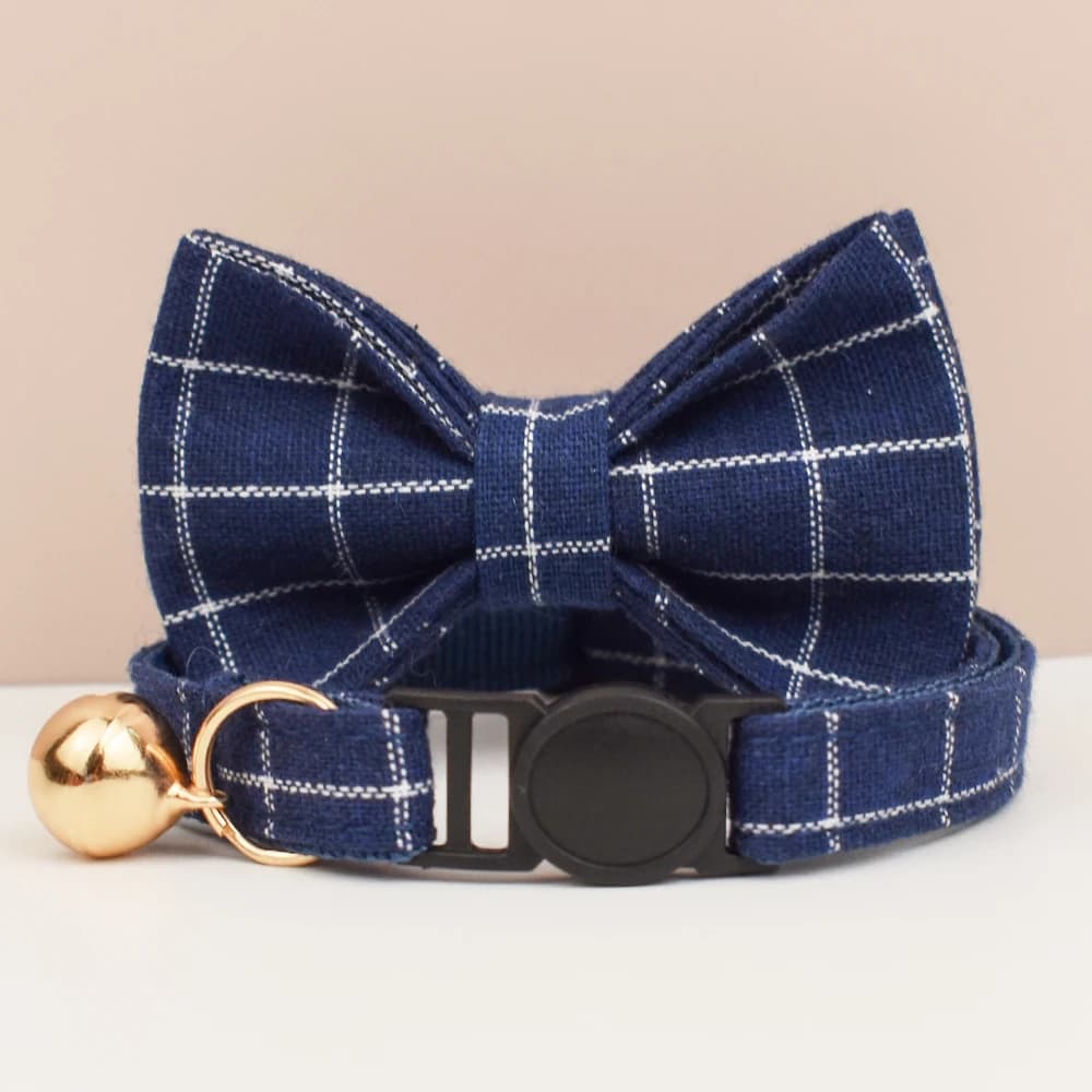 Adjustable Cat Collars with Bowknot Pet Safety Prevents Choking Comfortable And Stylish for Cats